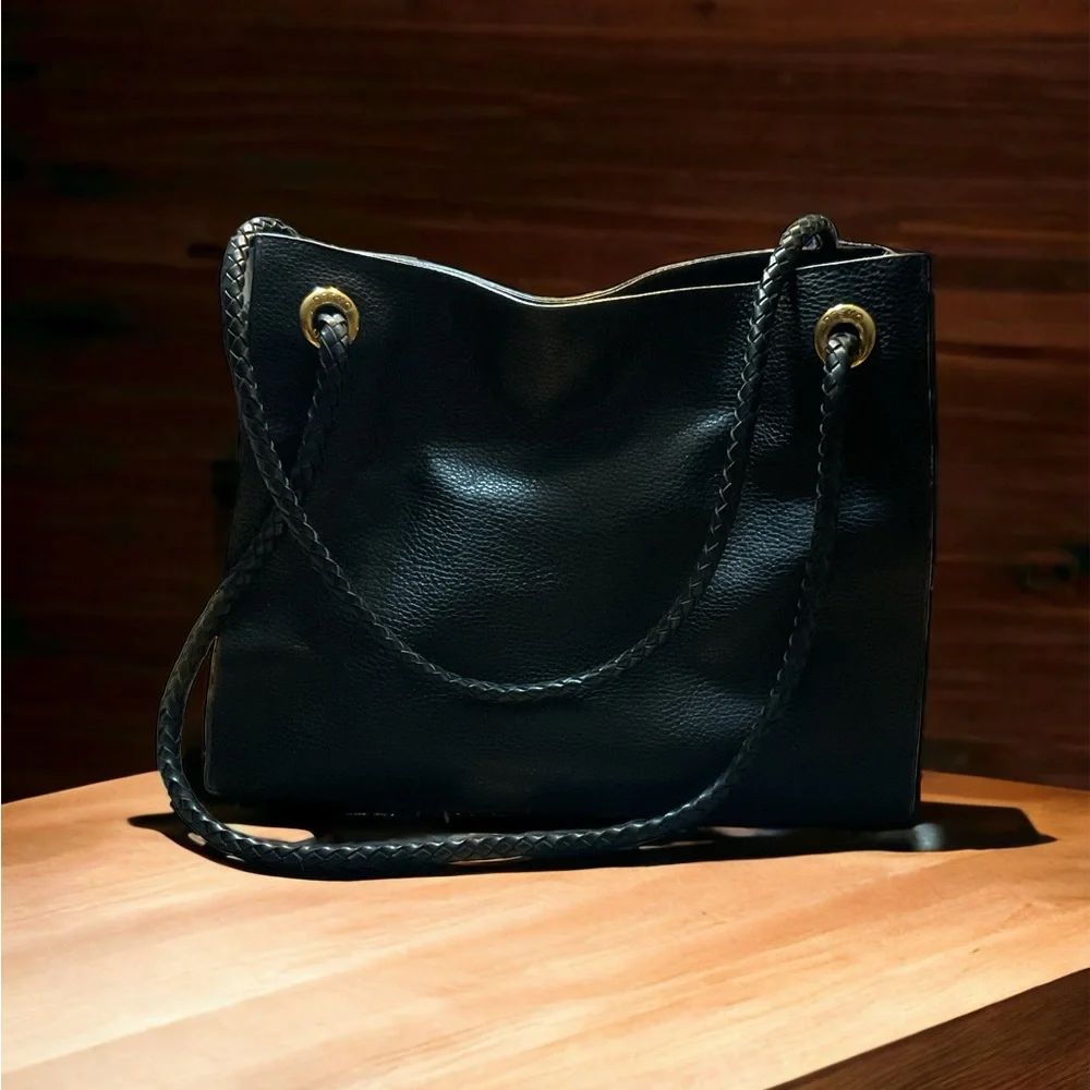 Black Desmo Shoulder Bag